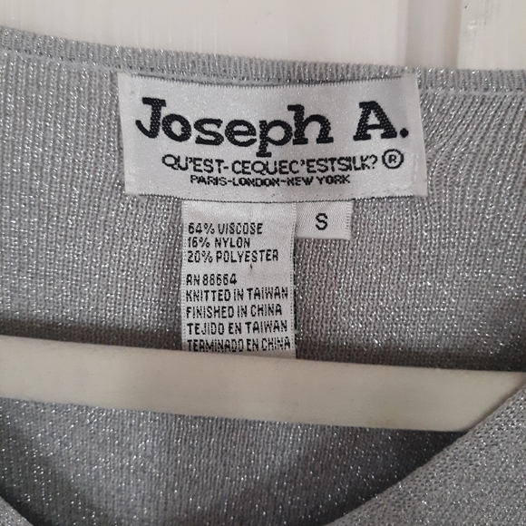 Joseph A. Metallic Silver Top - Picture 4 of 5